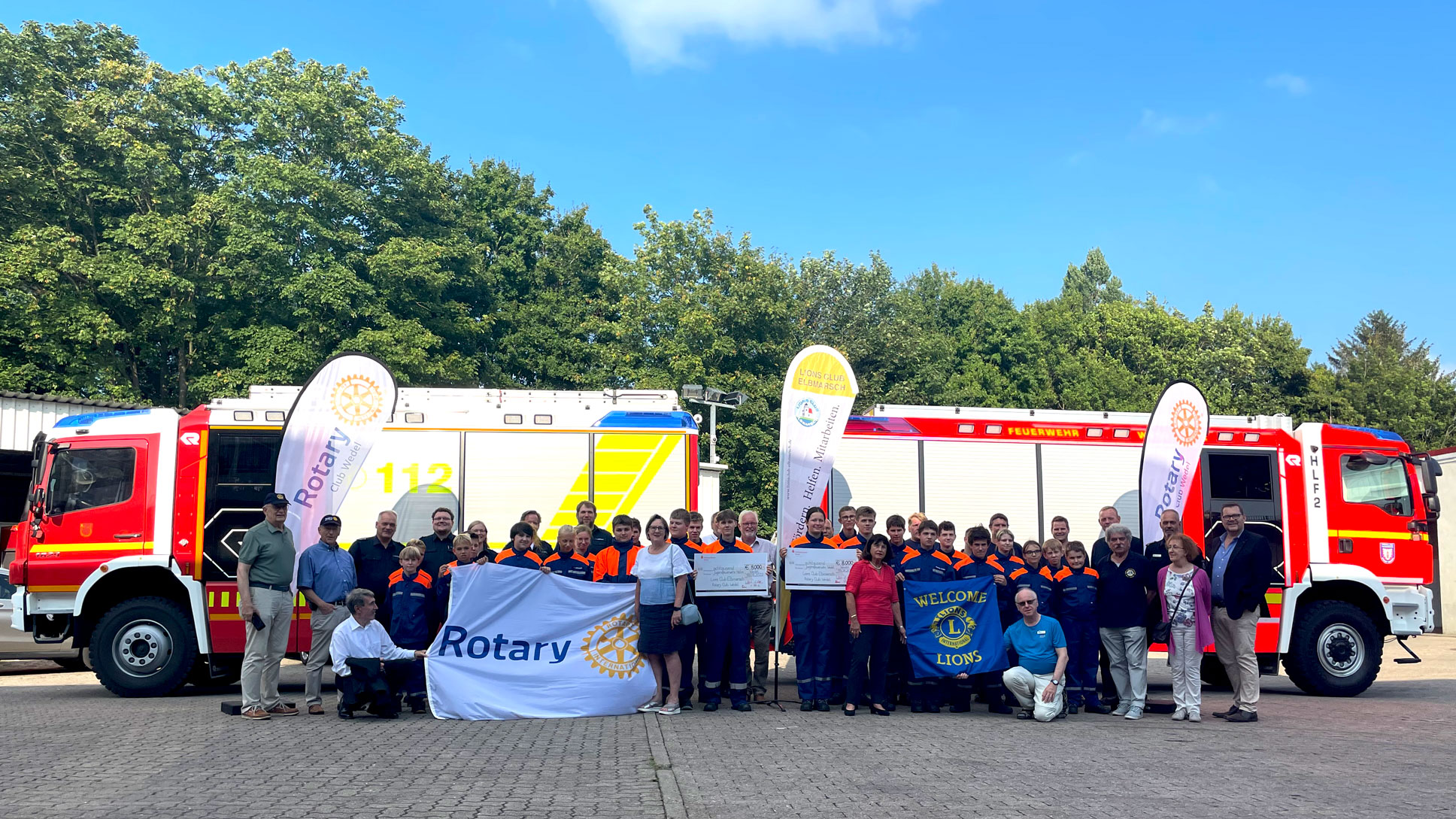FFWedel Spendenuebergabe Rotary Lions 20220818 2